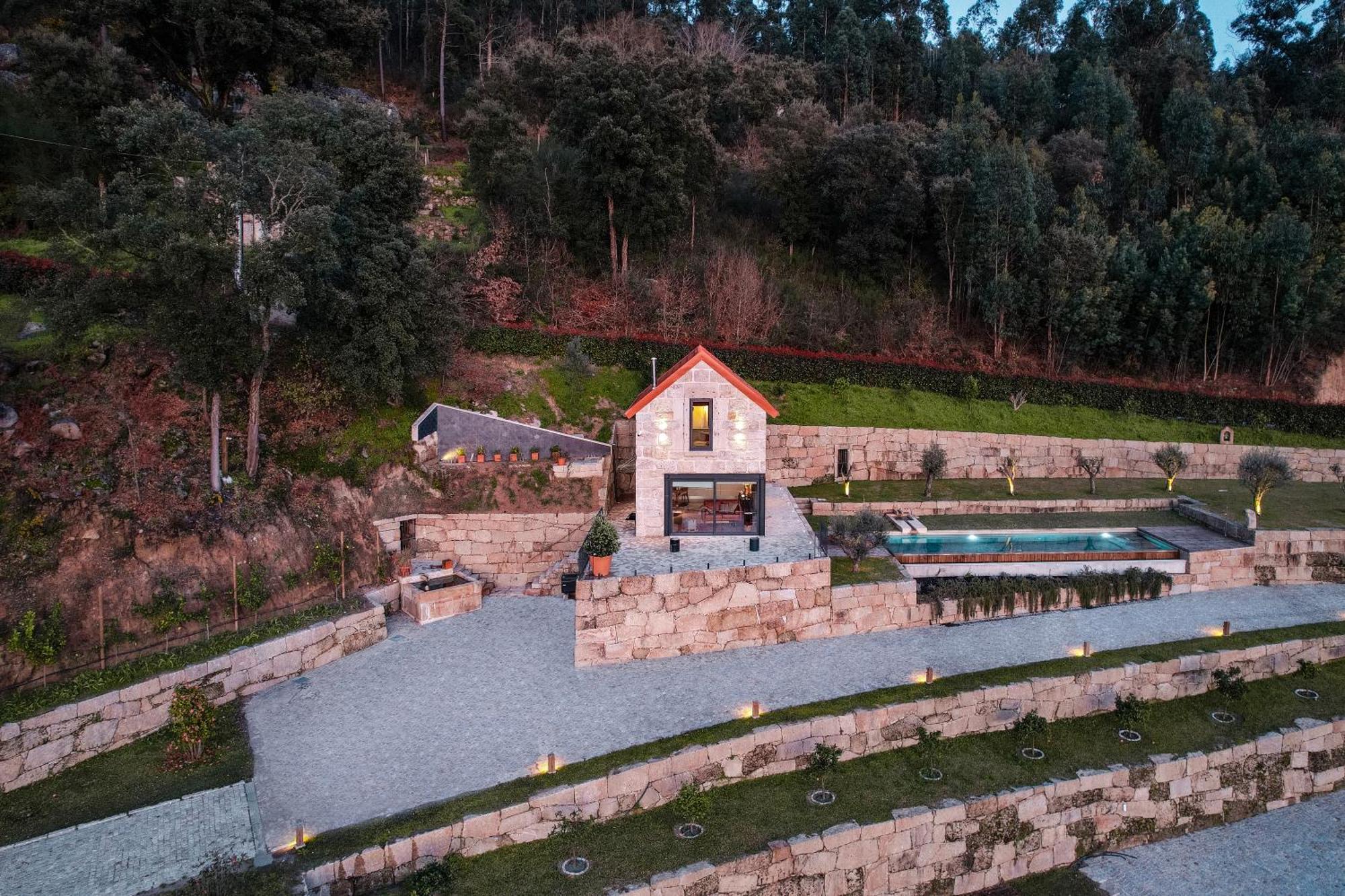 Javardo - Family House - Douro Penha Longa Exterior photo
